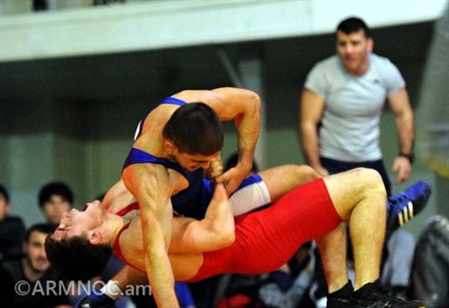 Photos 2/ World FR Wrestling Clubs Cup